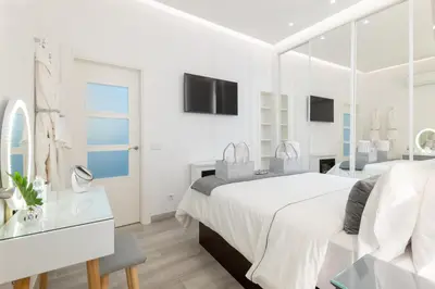 Cama o camas de una habitación en Precioso Apartamento cerca de la Puerta Del Sol