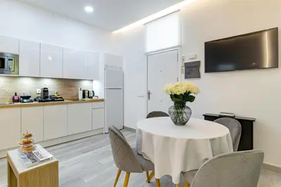 Una cocina o zona de cocina en Precioso Apartamento cerca de la Puerta Del Sol