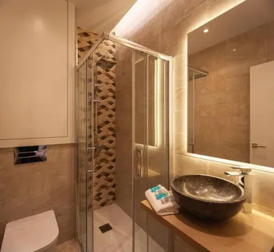 Un baño de Malasaña I calle Churruca 2BR 2BH