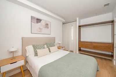 Cama o camas de una habitación en Salamanca III calle General Pardiñas 2BR 2BH
