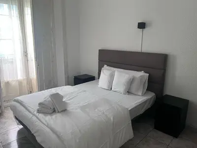 Cama o camas de una habitación en Hostal Alonso No Limit Madrid