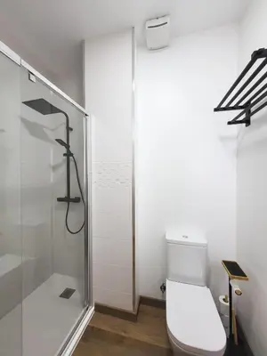 Un baño de Precioso estudio con dos ambientes