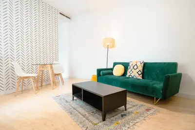 Zona de estar de Live It Madrid Chamberi
