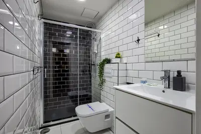 Un baño de Sol Attic - en el Centro de Madrid