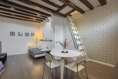 Plano de Sol Attic - en el Centro de Madrid