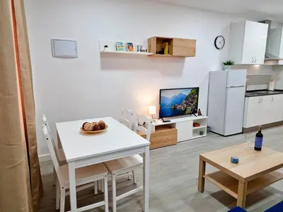 Una cocina o zona de cocina en Apartamentos Bielsa 'Madrid Río'