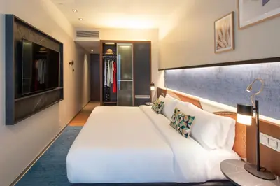 Cama o camas de una habitación en Crowne Plaza Madrid - Centre Retiro by IHG