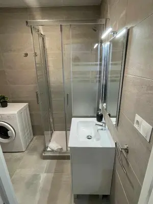 Un baño de Estudio Retiro-Ibiza I