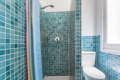 Un baño de Apartamento Las Cortes II en Madrid