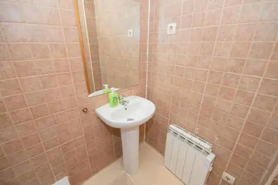 Un baño de For You Rentals Hermoso apartamento TEMPORAL Plaza Zerolo - Chueca - Madrid DIN131F