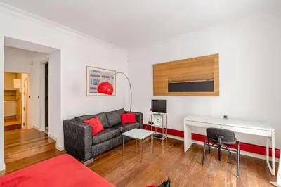 Zona de estar de Heima Wonderful Loft in the Historic City Center