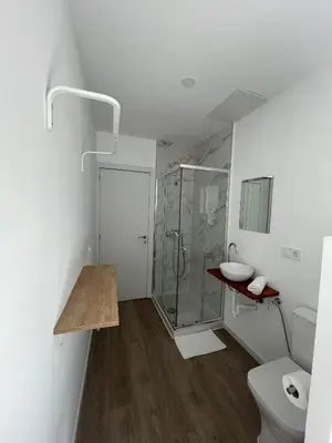 Un baño de Atocha habitaciones