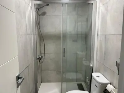 Un baño de Hostel Ramon lujan 91