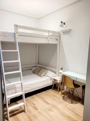 Cama o camas de una habitación en Precioso Apartamento 6p en Sol