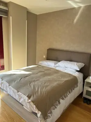 Cama o camas de una habitación en Relájate después de patear Madrid