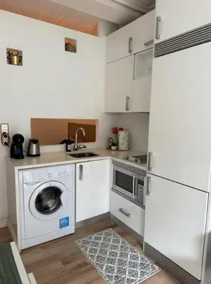Una cocina o zona de cocina en La Guapa de Malasaña