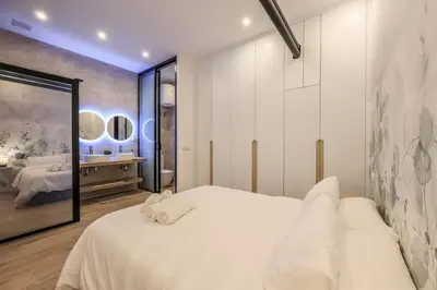 Cama o camas de una habitación en MyHouseSpain - Acogedor piso cerca de Atocha I