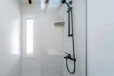 Plano de GuestReady - Charming Rustic Studio, Madrid center