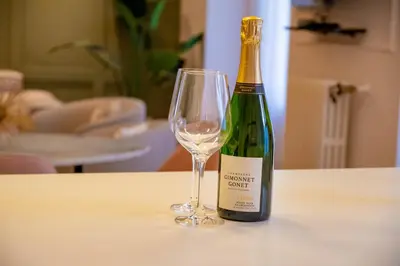Bebidas en For You Rentals Lujoso y elegante ap TEMPORAL en Centro Madrid ALC353