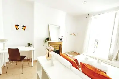Cama o camas de una habitación en Flat for groups 8 people in Gran Vía-CGRAC4