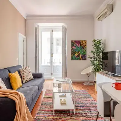Bright apartment in Gran Vía with balconies INF2Iz3