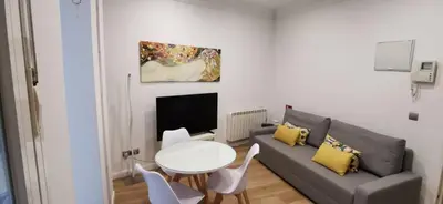 Zona de estar de Tranquilo apartamento en Chueca IN2Iz5
