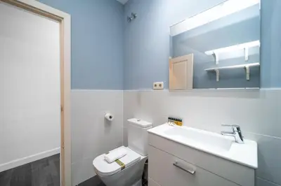 Un baño de GuestReady - Cozy stay in the Heart of Madrid