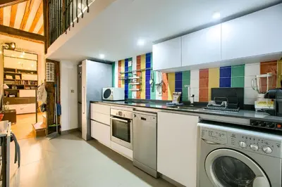 Una cocina o zona de cocina en Bohemian Lavapies - Apartamento de 2 dormitorios