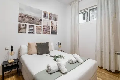 Cama o camas de una habitación en Plaza Mayor II - Apartamento de 2 dormitorios