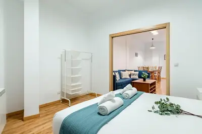 Cama o camas de una habitación en Plaza Mayor II - Apartamento de 2 dormitorios