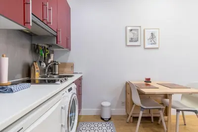 Una cocina o zona de cocina en Downtown and Cozy - 1 Bedroom 1 Bathroom - Chueca