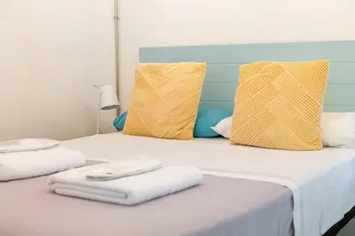 Cama o camas de una habitación en Vintage Apartment near Puerta del Sol
