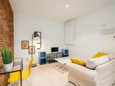 Zona de estar de 2 bedroom flat in La Latina-CARN