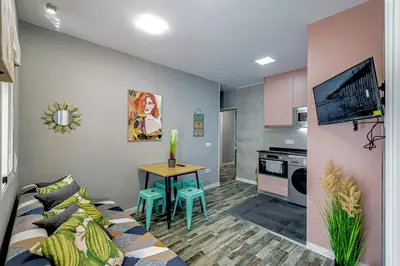 Una cocina o zona de cocina en Precioso cerca Santiago Bernabéu - Apartamento ALVARADO