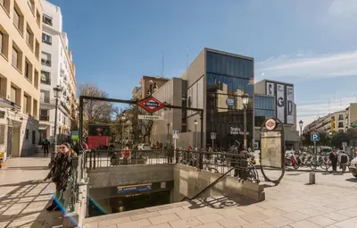 Edificio en el que se encuentra el apartamento