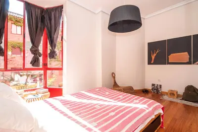 Cama o camas de una habitación en Peaceful 1bd apt in Conde Duque
