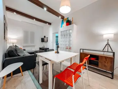 Una cocina o zona de cocina en Fee4Me. Amazing apartment in the heart of Lavapies