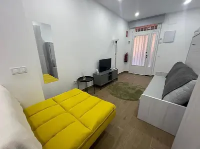 Una televisión o centro de entretenimiento en Estudio en Barrio La Latina