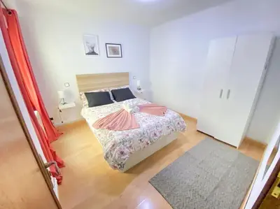 Cama o camas de una habitación en Habitación interior en Madrid