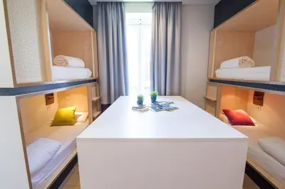 Cama o camas de una habitación en Toc Hostel Madrid