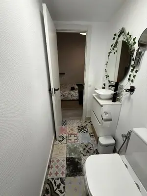 Un baño de Malasaña Love