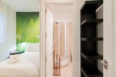 Cama o camas de una habitación en Nice flat in Malasaña, near Gran Vía-ESCOR