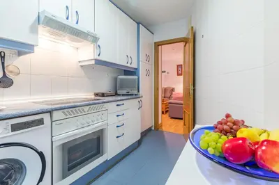 Una cocina o zona de cocina en Apartamento confortable y funcional en Vallecas