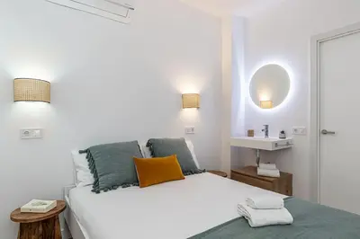 Cama o camas de una habitación en Duplex in B. Salamaca - Wizink Center 6 Pax H126