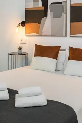 Cama o camas de una habitación en Duplex in B. Salamaca - Wizink Center 6 Pax H126