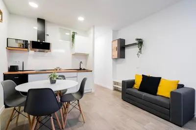 Una cocina o zona de cocina en Nice apartment in the center of Madrid-S-EL-VERDE