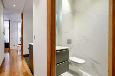 Un baño de Cozy flat in the center of Madrid-COMEND-3-DE