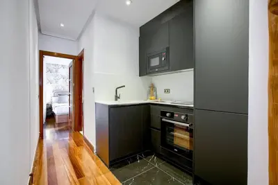 Una cocina o zona de cocina en Great flat in the center of Madrid-COMEND-3-I
