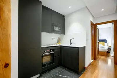 Una cocina o zona de cocina en Authentic apartment in Madrid-COMENDA-1-DE