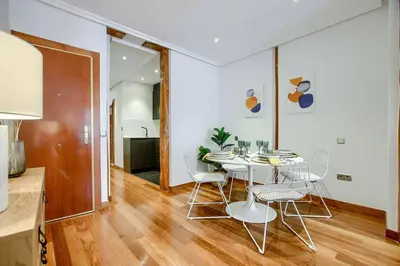Plano de Apartment in the center of Madrid-COMENDA-1-I